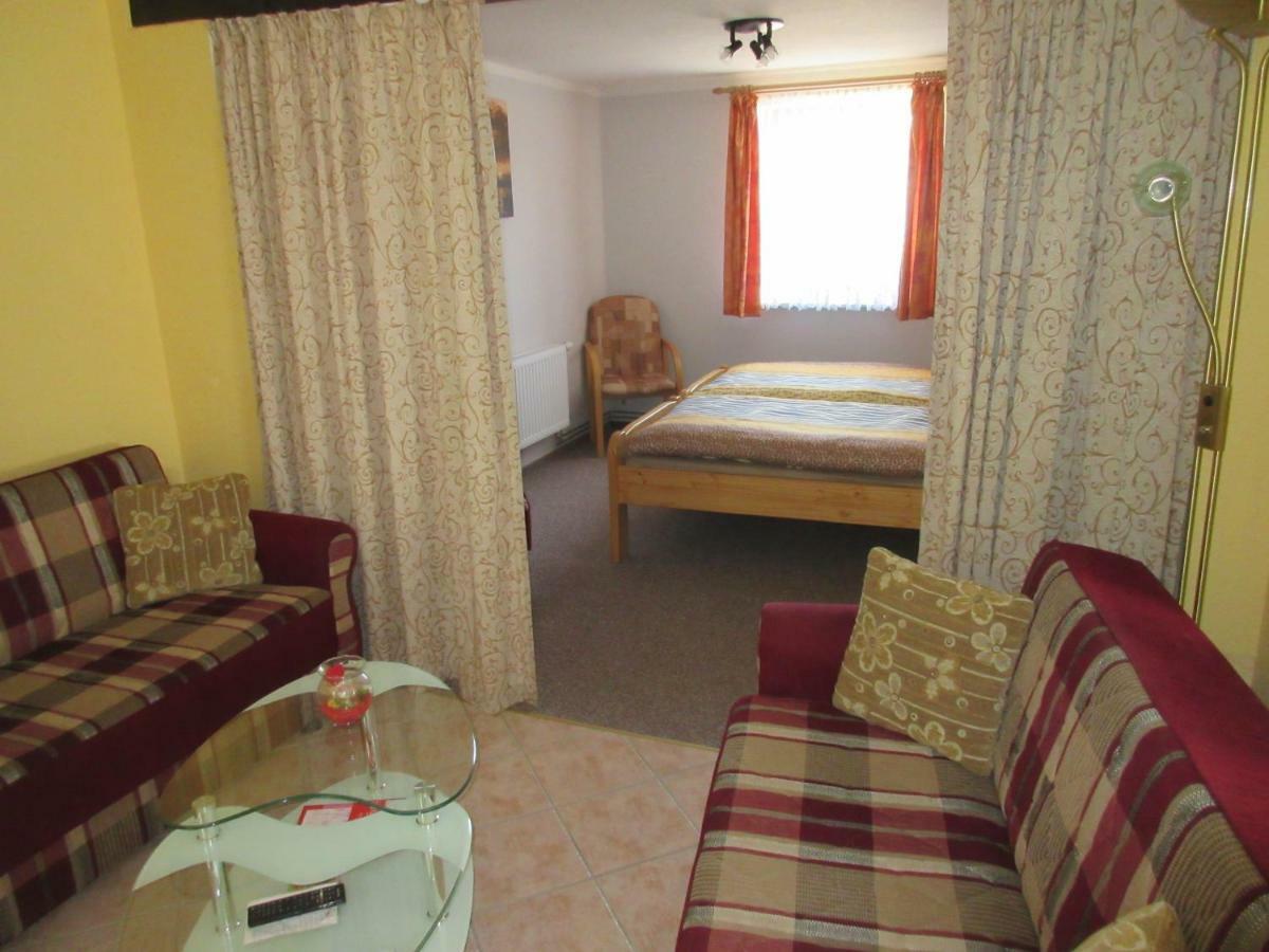 Ferienwohnung Rogge Stendal Esterno foto